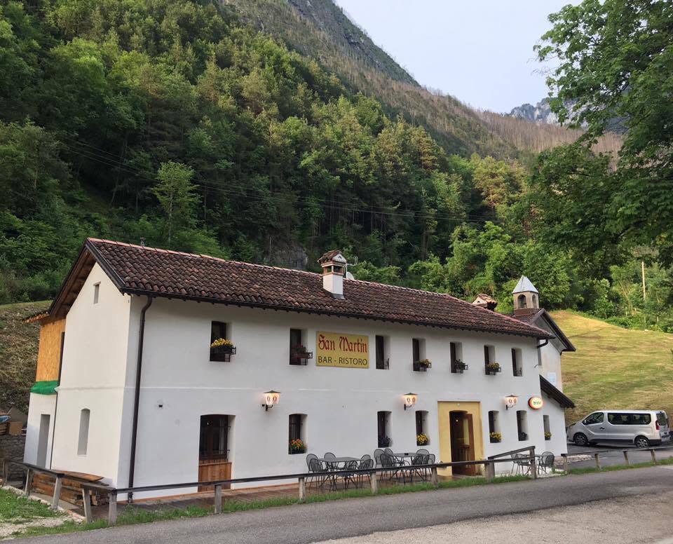 Esterno